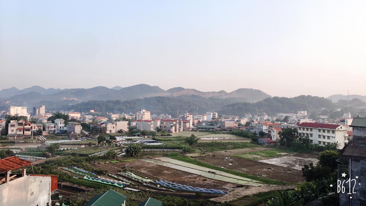 Duong Ha Hotel Cao Bang Exterior foto
